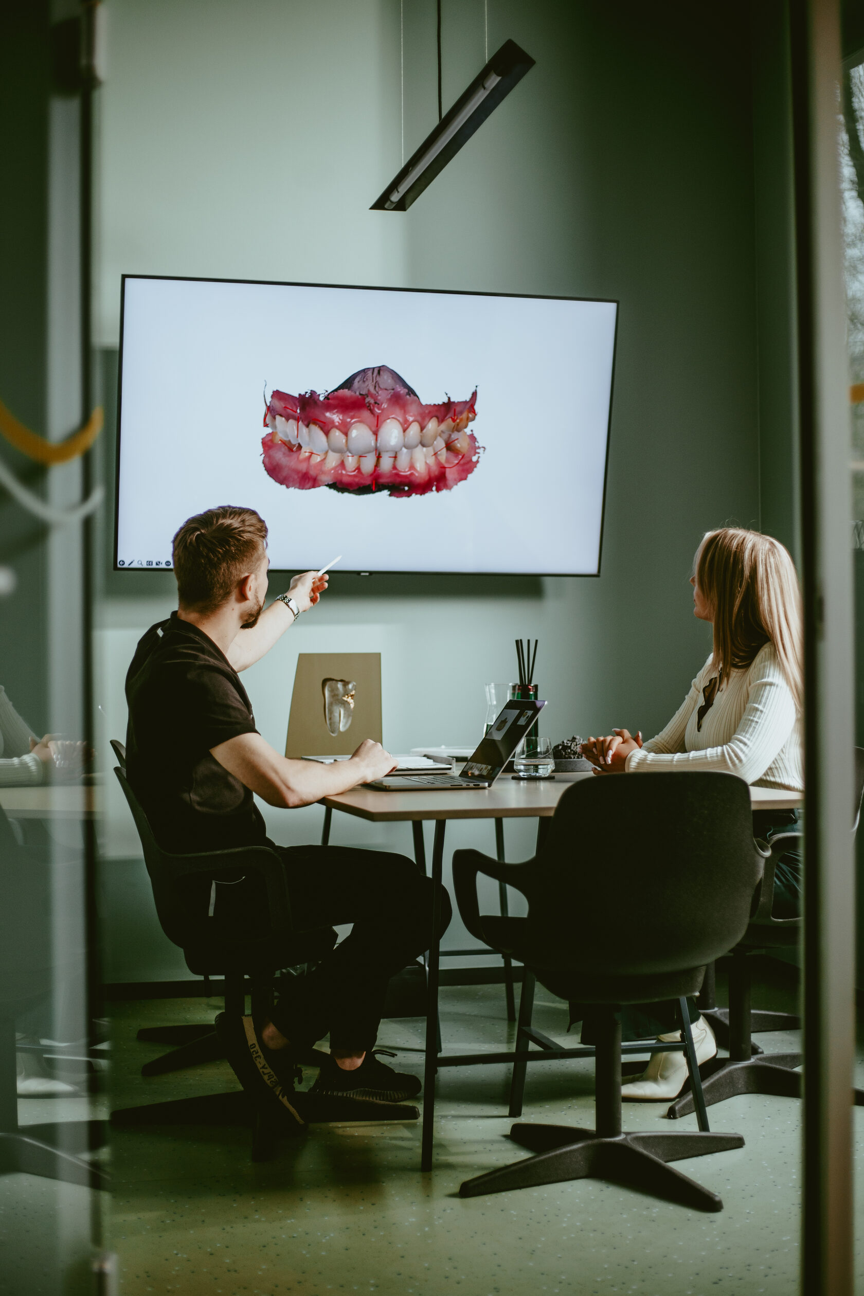 Digital treatment planning at LAVA Dental